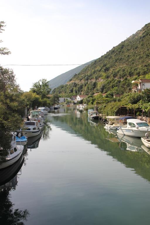 Guesthouse Djurisic Herceg Novi Buitenkant foto